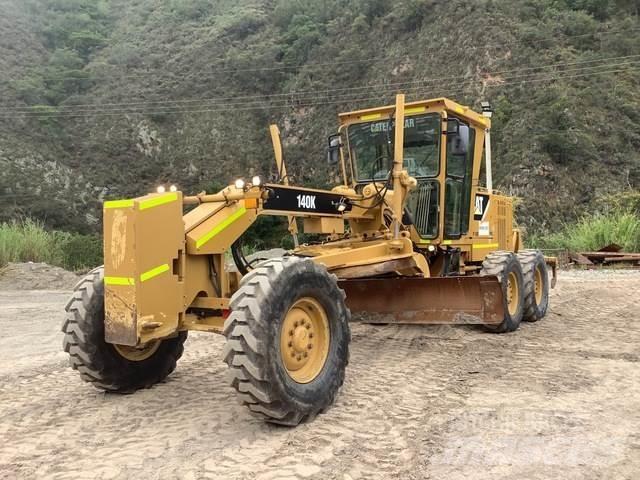 CAT 140K 그레이더