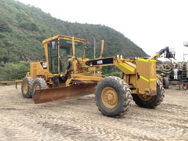 CAT 140K 그레이더