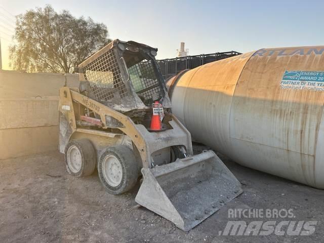 CAT 216B  스키드로더