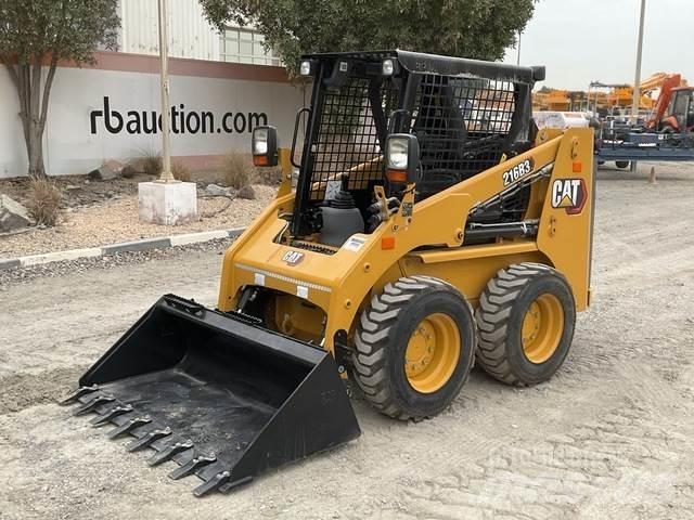 CAT 216B3  스키드로더