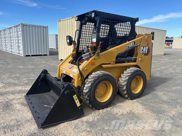 CAT 216B3  스키드로더