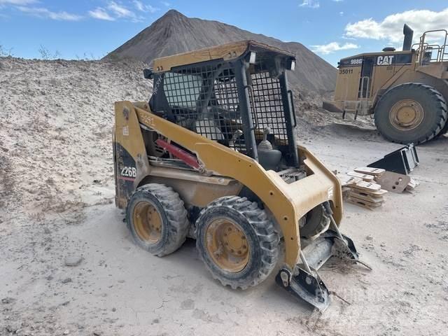 CAT 226B  스키드로더