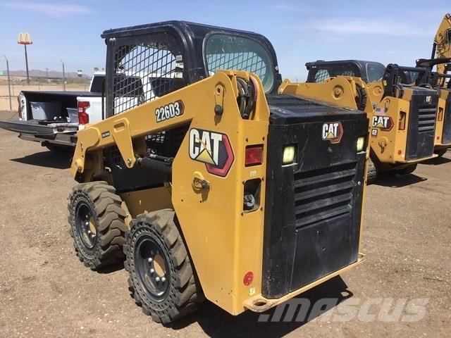 CAT 226D3  스키드로더
