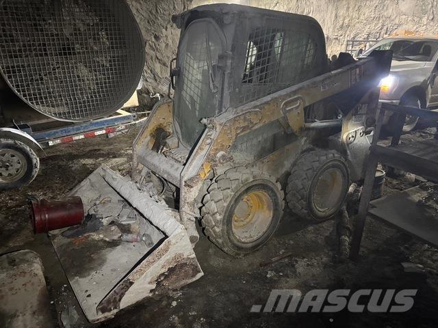 CAT 232D  스키드로더