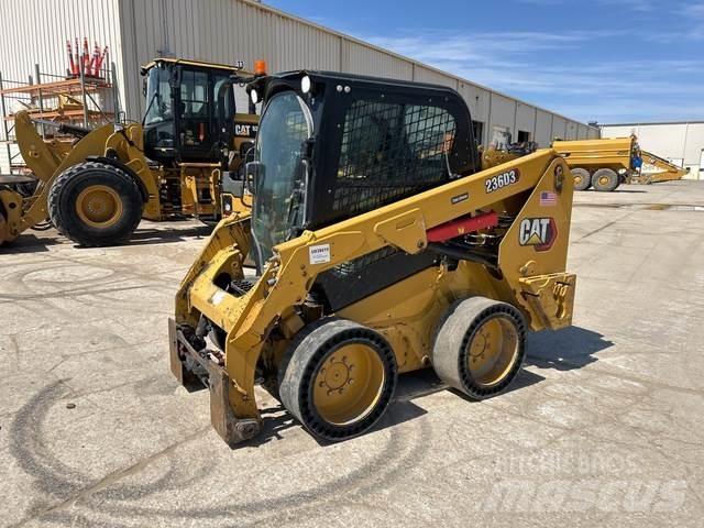 CAT 236D3  스키드로더