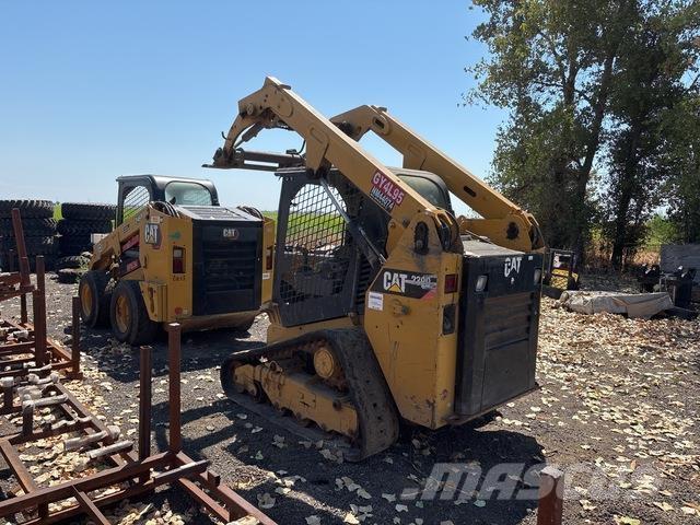 CAT 239D  스키드로더