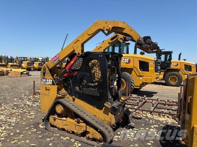 CAT 239D  스키드로더
