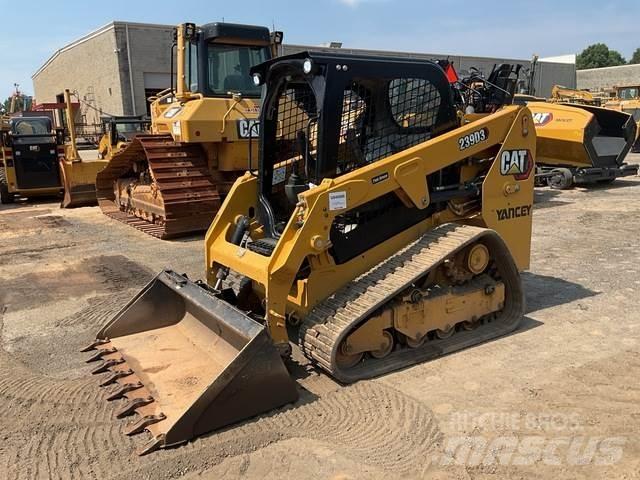 CAT 239D3  스키드로더