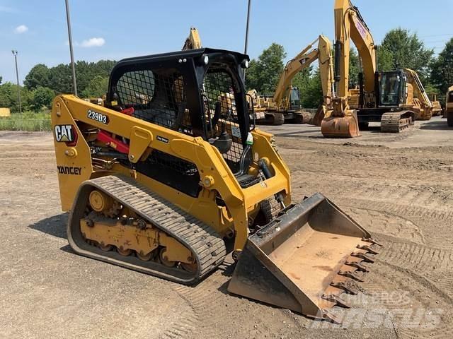 CAT 239D3  스키드로더