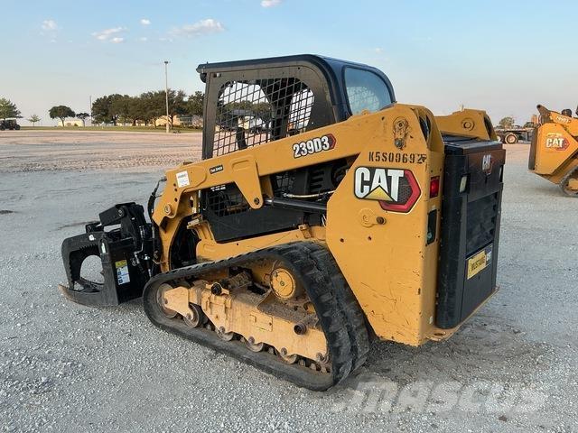 CAT 239D3  스키드로더
