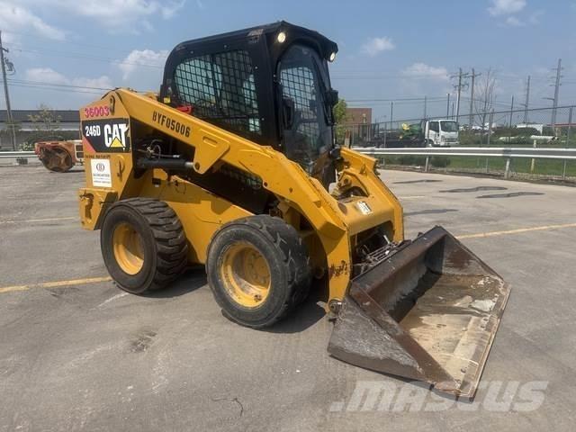 CAT 246D  스키드로더