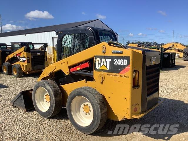 CAT 246D  스키드로더
