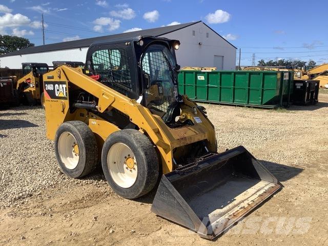 CAT 246D  스키드로더