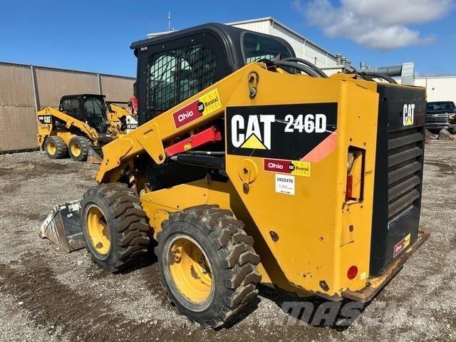 CAT 246D  스키드로더