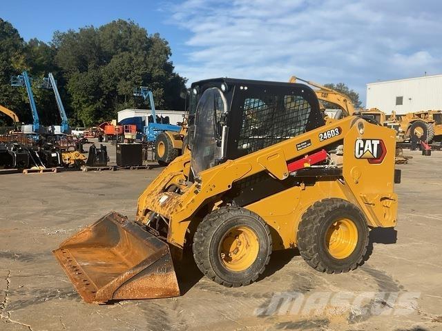 CAT 246D3  스키드로더