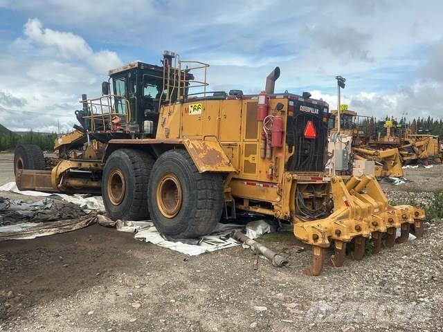 CAT 24M 그레이더