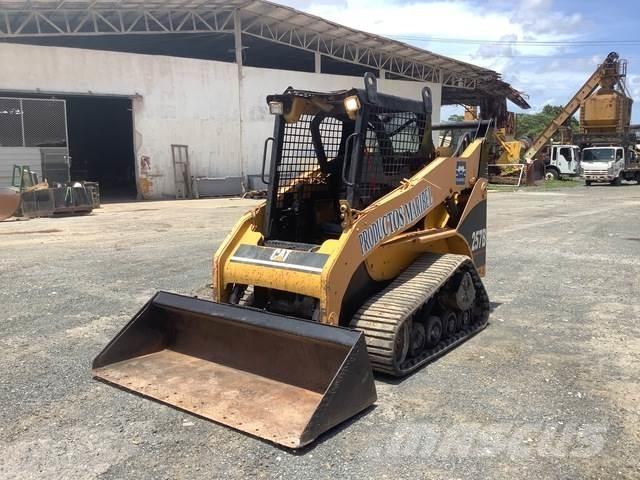 CAT 257B  스키드로더