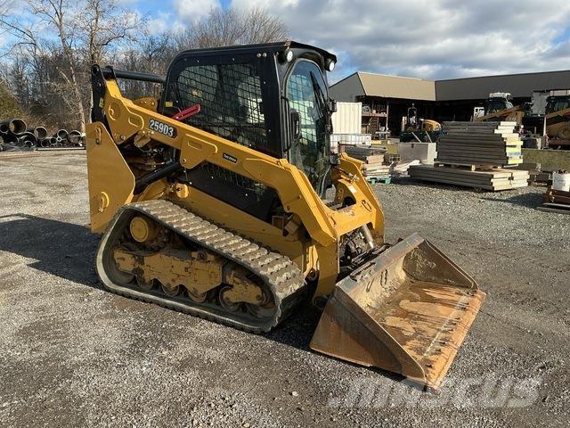 CAT 259 D3  스키드로더