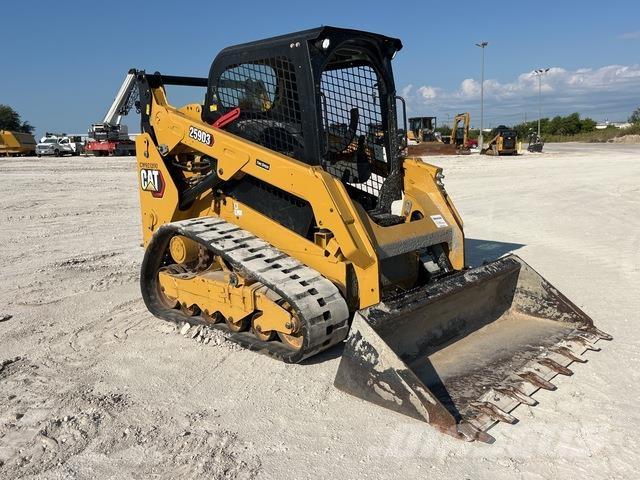 CAT 259D3  스키드로더
