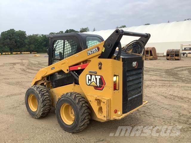 CAT 262D3  스키드로더
