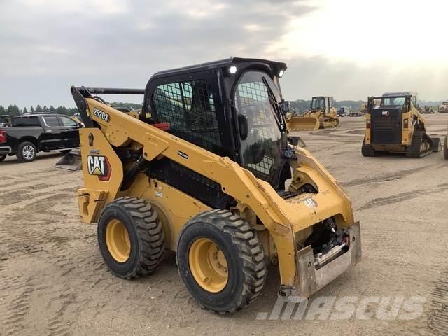 CAT 262D3  스키드로더