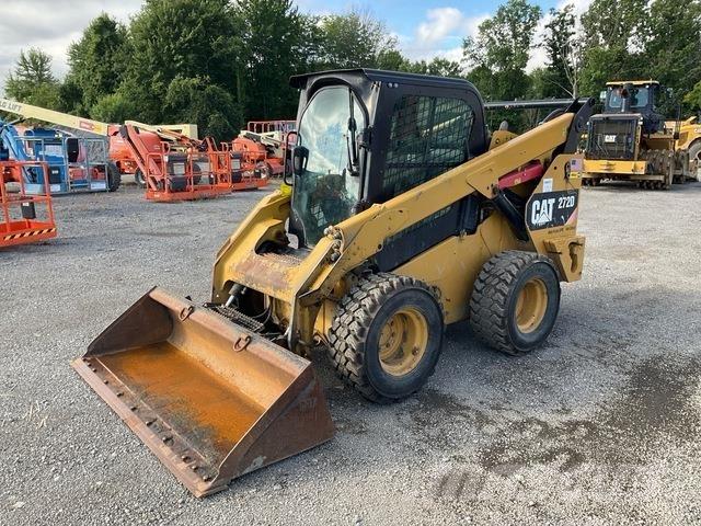 CAT 272D  스키드로더