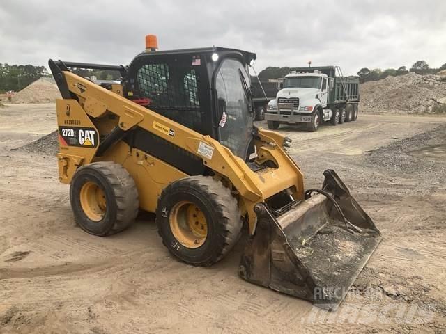 CAT 272D2 XHP  스키드로더