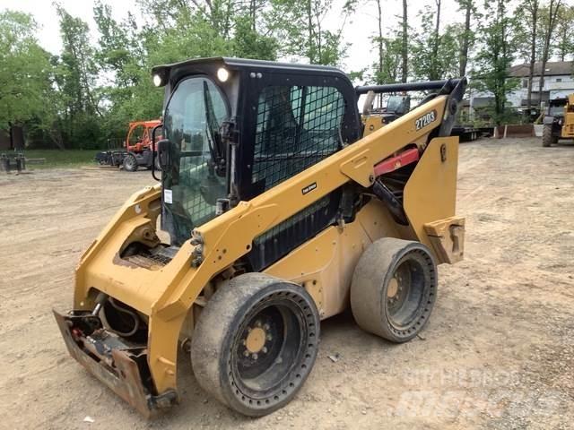 CAT 272D3  스키드로더