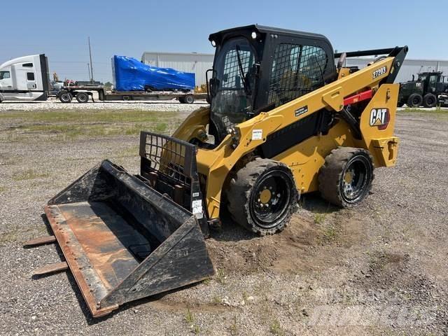 CAT 272D3  스키드로더