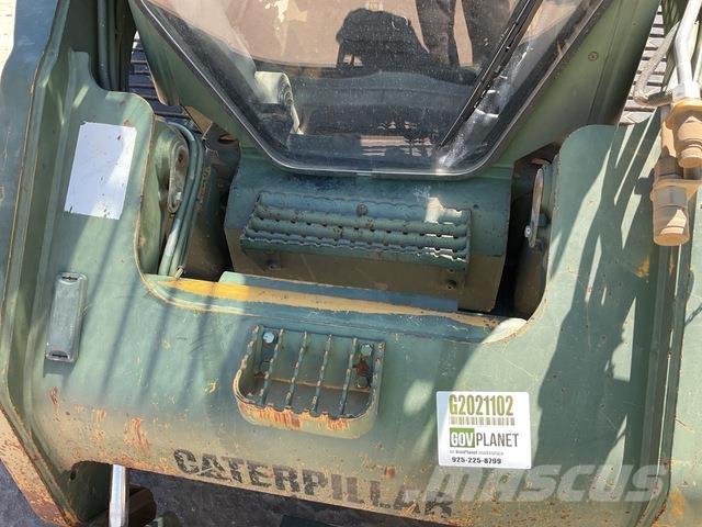 CAT 277C  스키드로더