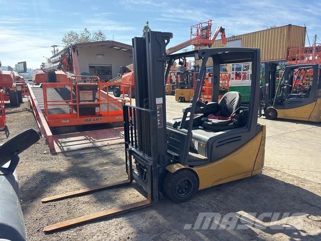 CAT 2ET4000 전동 지게차