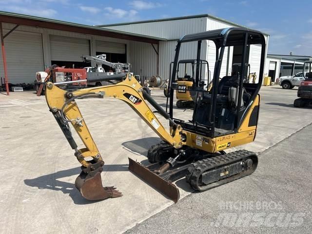 CAT 301.4C 대형 굴삭기 29톤 이상