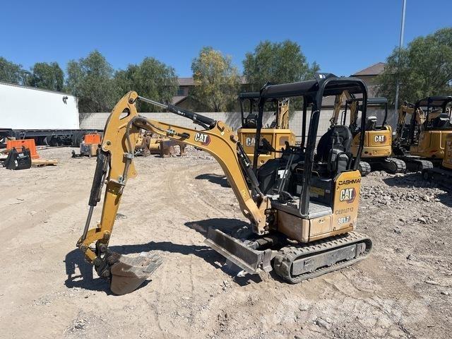 CAT 301.7 CR 대형 굴삭기 29톤 이상