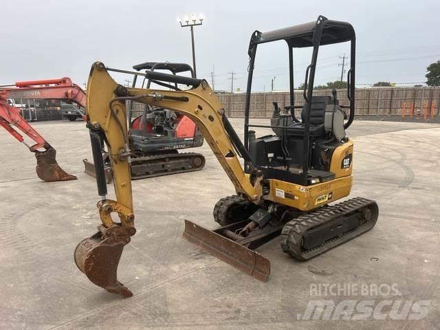 CAT 301.7D CR 대형 굴삭기 29톤 이상