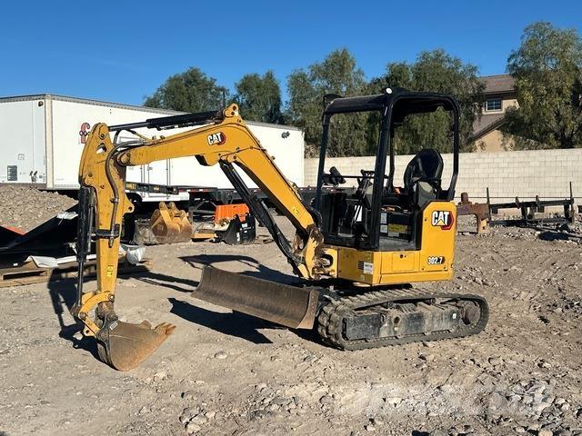 CAT 302.7 CR 대형 굴삭기 29톤 이상