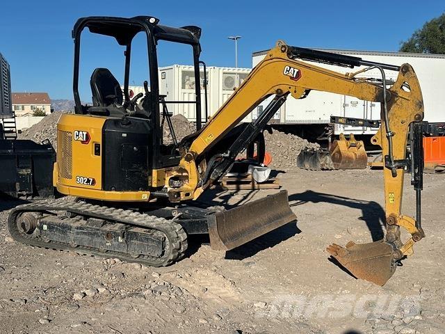 CAT 302.7 CR 대형 굴삭기 29톤 이상