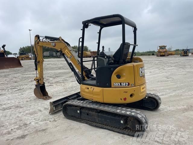 CAT 303.5E2CR 대형 굴삭기 29톤 이상