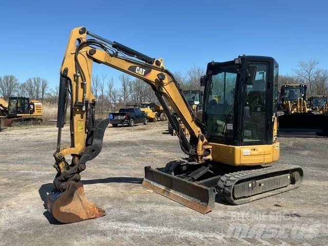 CAT 303.5E2CR 대형 굴삭기 29톤 이상