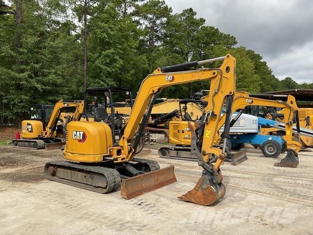 CAT 305.5E2 CR 대형 굴삭기 29톤 이상