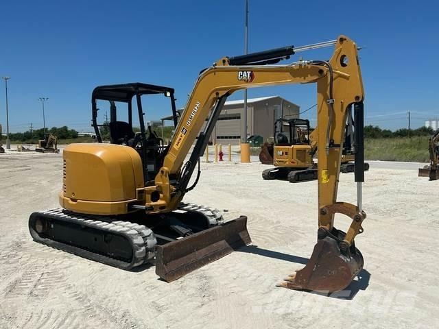 CAT 305E2 CR 대형 굴삭기 29톤 이상