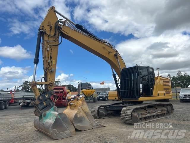 CAT 320 대형 굴삭기 29톤 이상