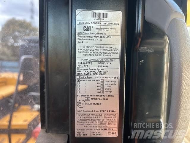 CAT 320 대형 굴삭기 29톤 이상