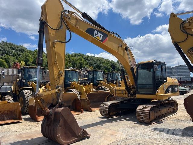 CAT 320 D 대형 굴삭기 29톤 이상