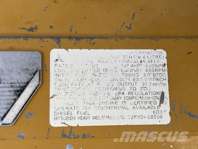 CAT 320 D 대형 굴삭기 29톤 이상