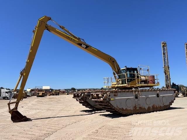 CAT 320D 대형 굴삭기 29톤 이상
