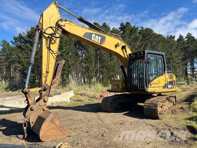 CAT 320D LRR 대형 굴삭기 29톤 이상