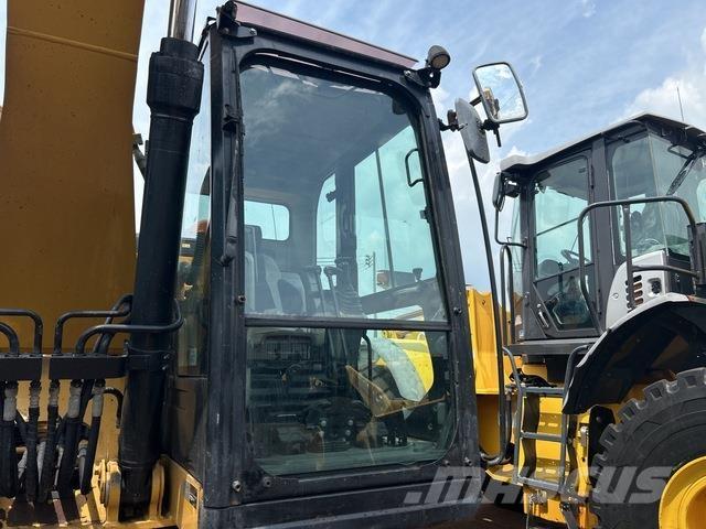CAT 320E-2 대형 굴삭기 29톤 이상