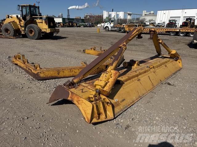 CAT 334-1781 삽날