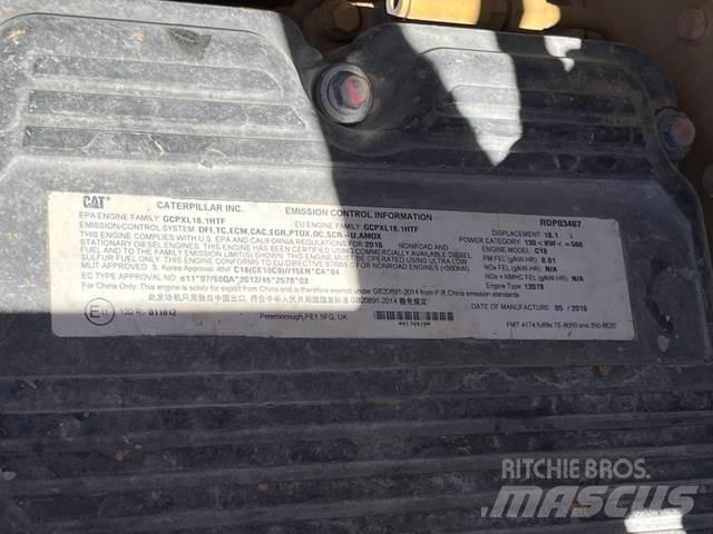CAT 390FL 대형 굴삭기 29톤 이상