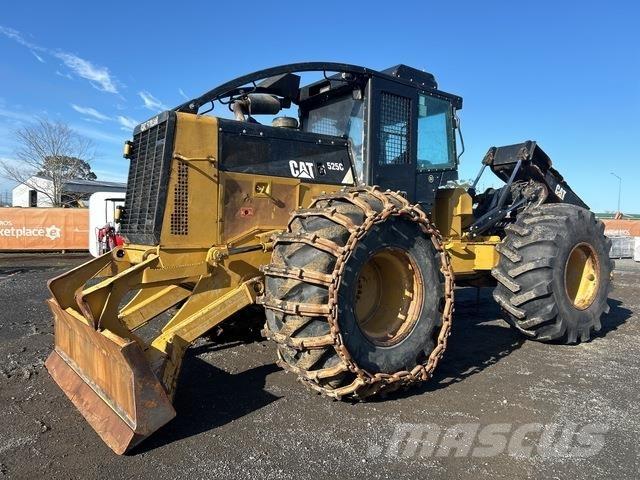 CAT 525C 목재스키더